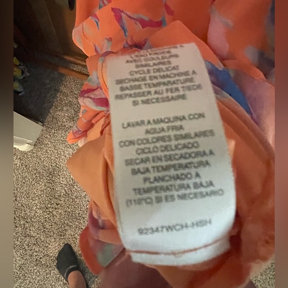 Wayf Alma tiered floral ruffle dress, size M - Picture 6 of 8